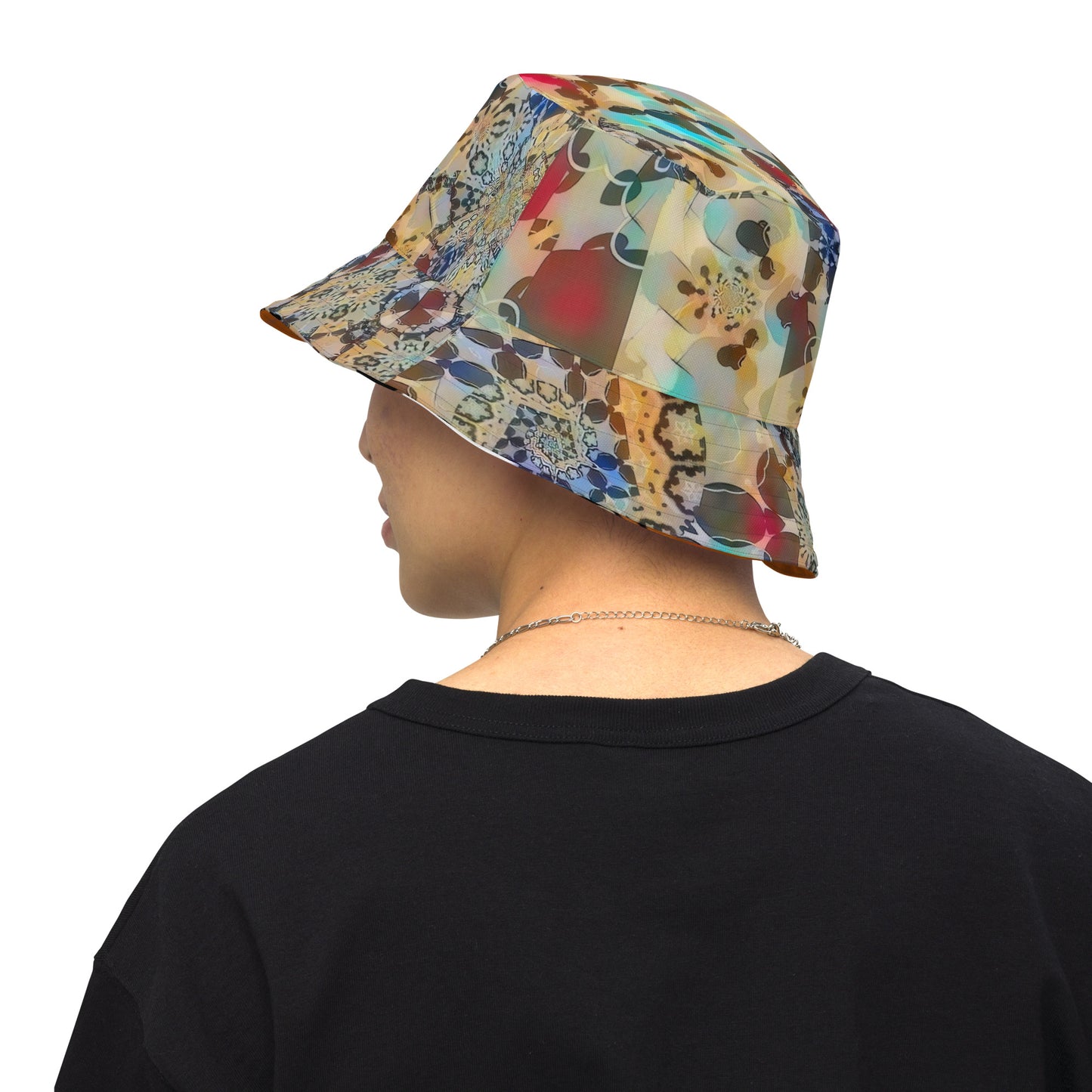 Reversible bucket hat