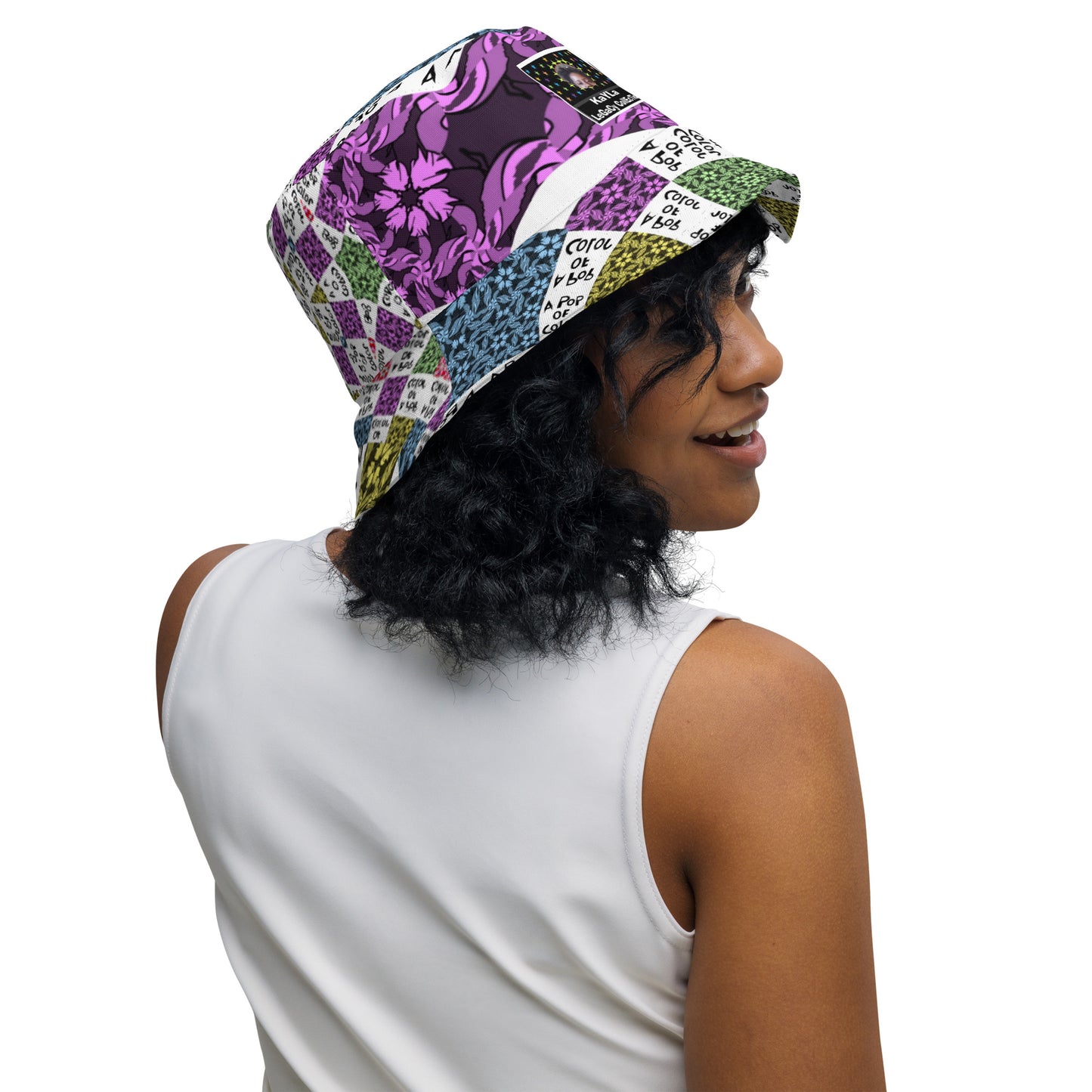 Reversible bucket hat