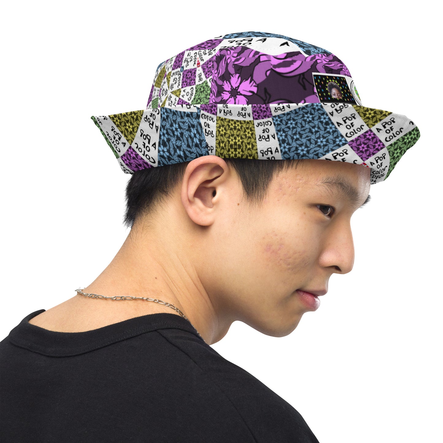 Reversible bucket hat