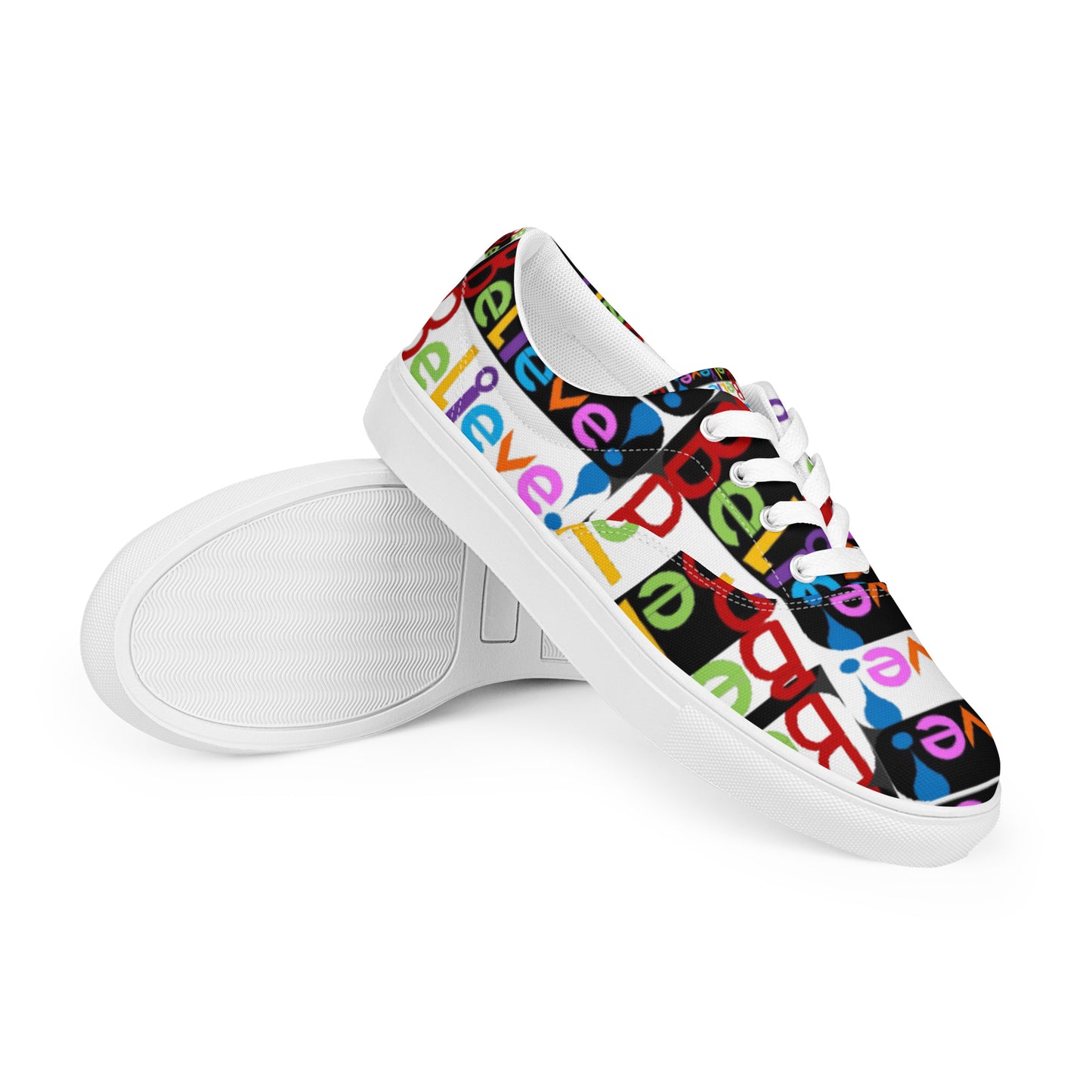 Women’s lace-up canvas shoes