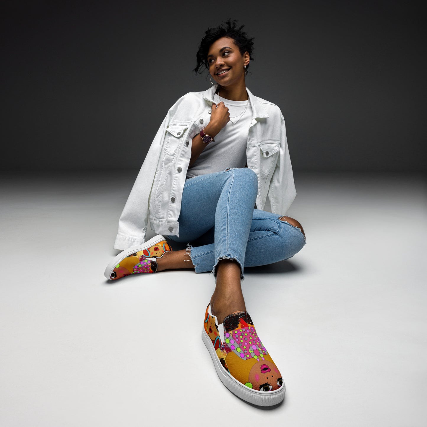 Women’s slip-on canvas shoes